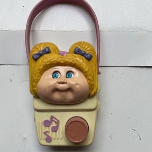 Vintage 1984 Illco Preschool Wind-up Radio